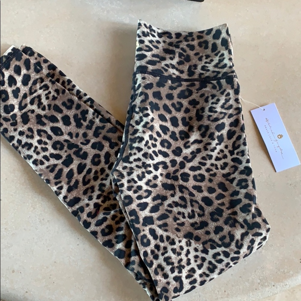 Girl’s yoga pant